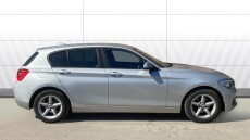 BMW 1 Series 118i [1.5] SE 5dr [Nav] Step Auto Petrol Hatchback